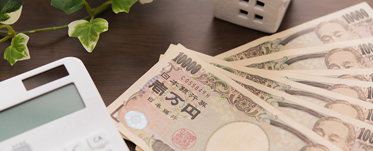 電卓とシロアリ被害に遭った家への補助金
